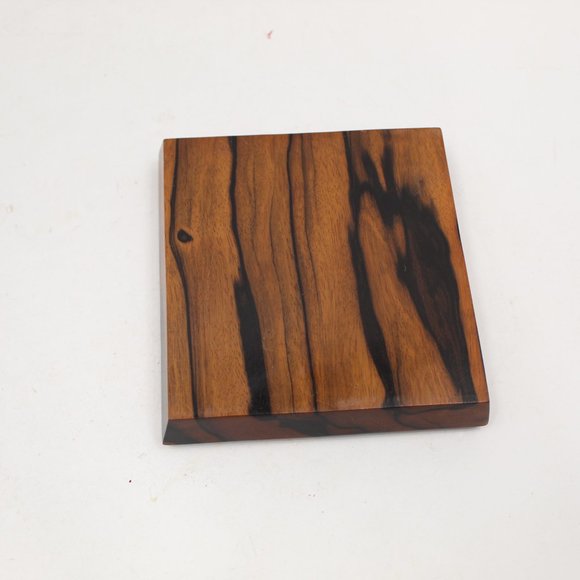 Vintage Wood Ashtray 1 Piso Coin w/Bull Embedded - Picture 4 of 5